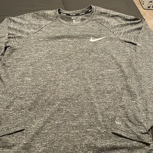 Nike swim dri-fit long sleeve shirt